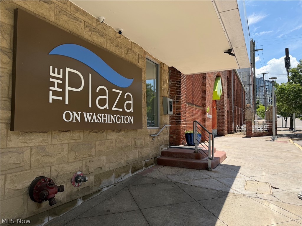 1237 Washington Avenue, Unit 612 Cleveland, OH 44113 - Photo 2 of 42