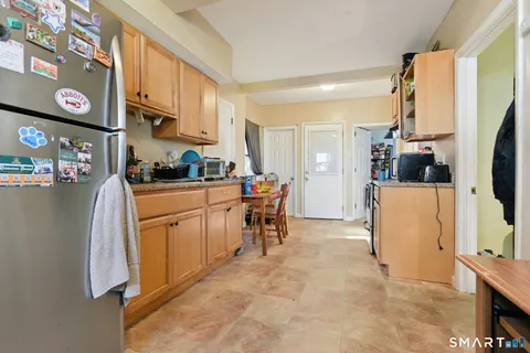 $315,000 | 31 Grand Street, New London, CT 06320