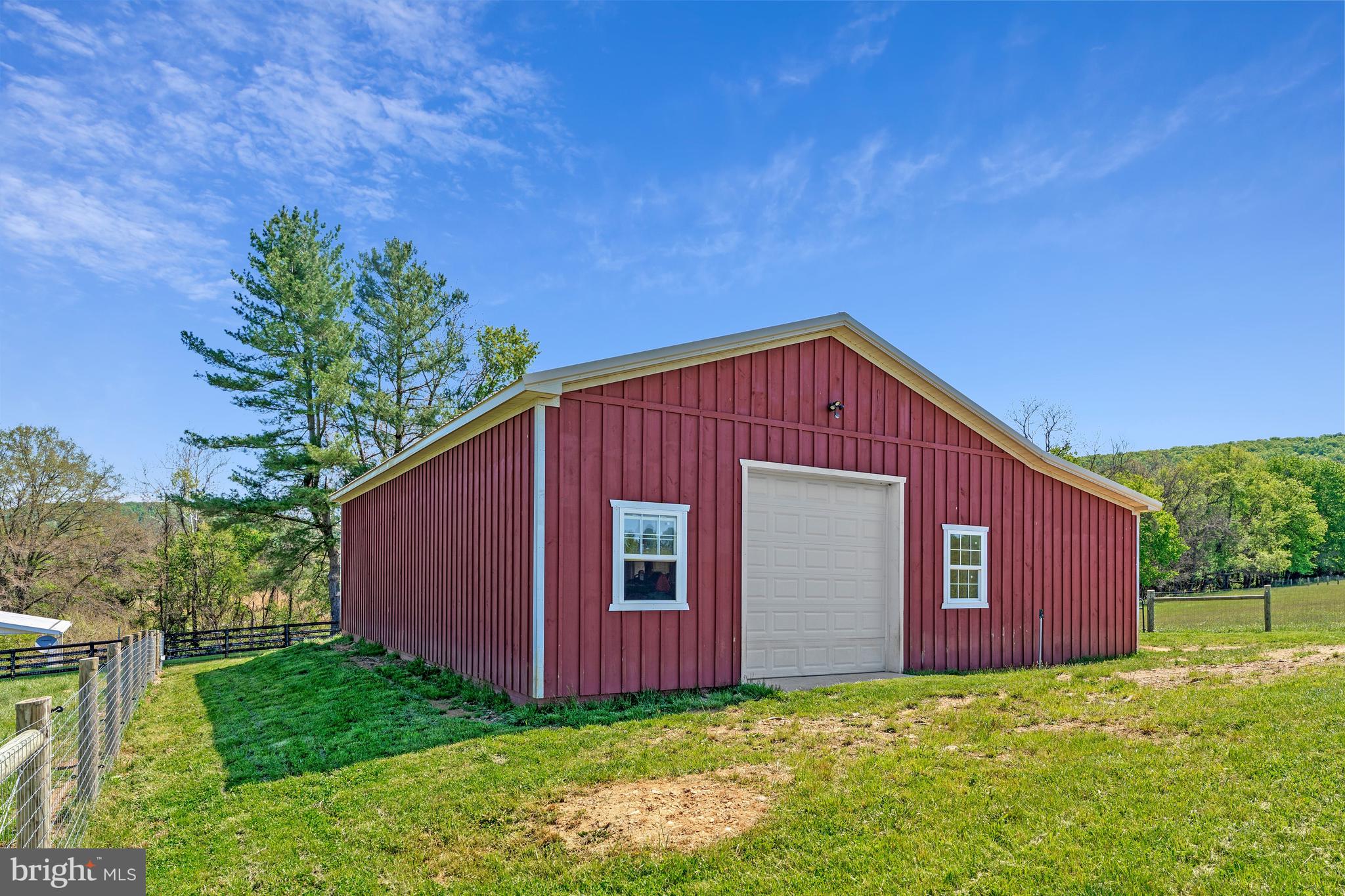 36333 Stony Point Road Purcellville, VA 20132 - Photo 23 of 55 27' by 50' built in the past 3 years