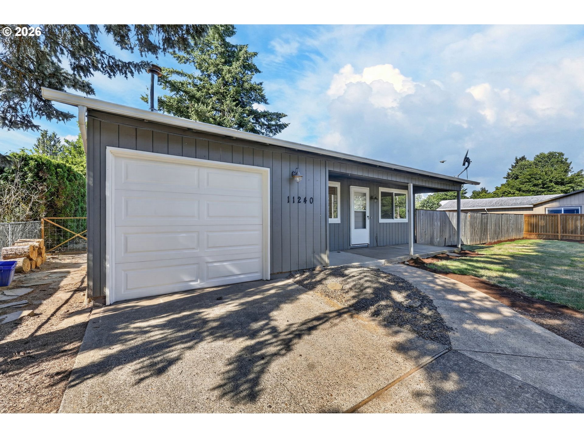 11240 Beutel Road Oregon City, OR 97045 - Photo 2 of 38