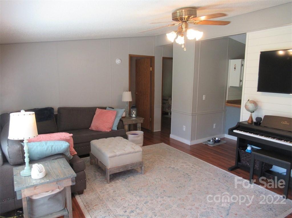 420 Mull Road Lincolnton, NC 28092 - Photo 4 of 16 Gallery Image 4