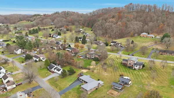 $427,000 | 270 Bogey Drive, Abingdon, VA 24211