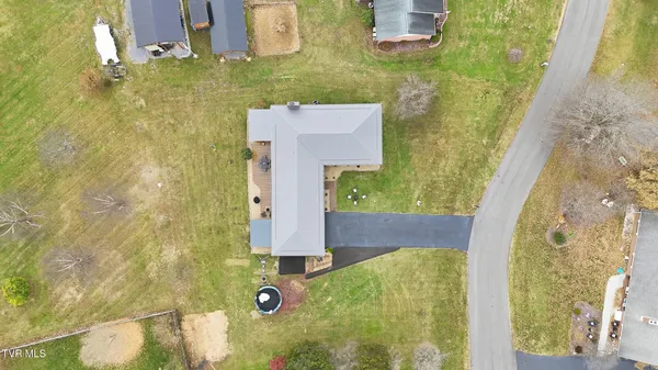 $427,000 | 270 Bogey Drive, Abingdon, VA 24211