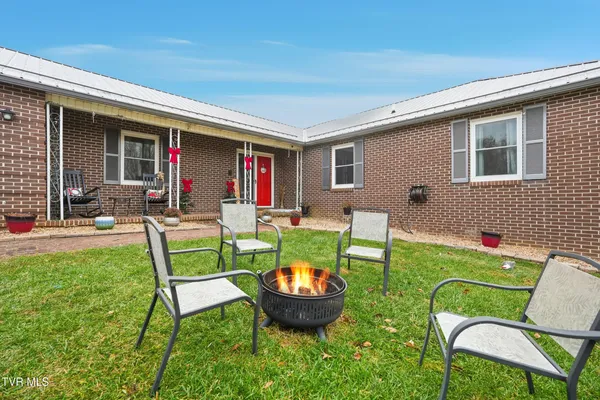 $427,000 | 270 Bogey Drive, Abingdon, VA 24211