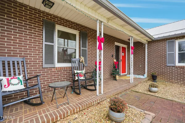 $427,000 | 270 Bogey Drive, Abingdon, VA 24211