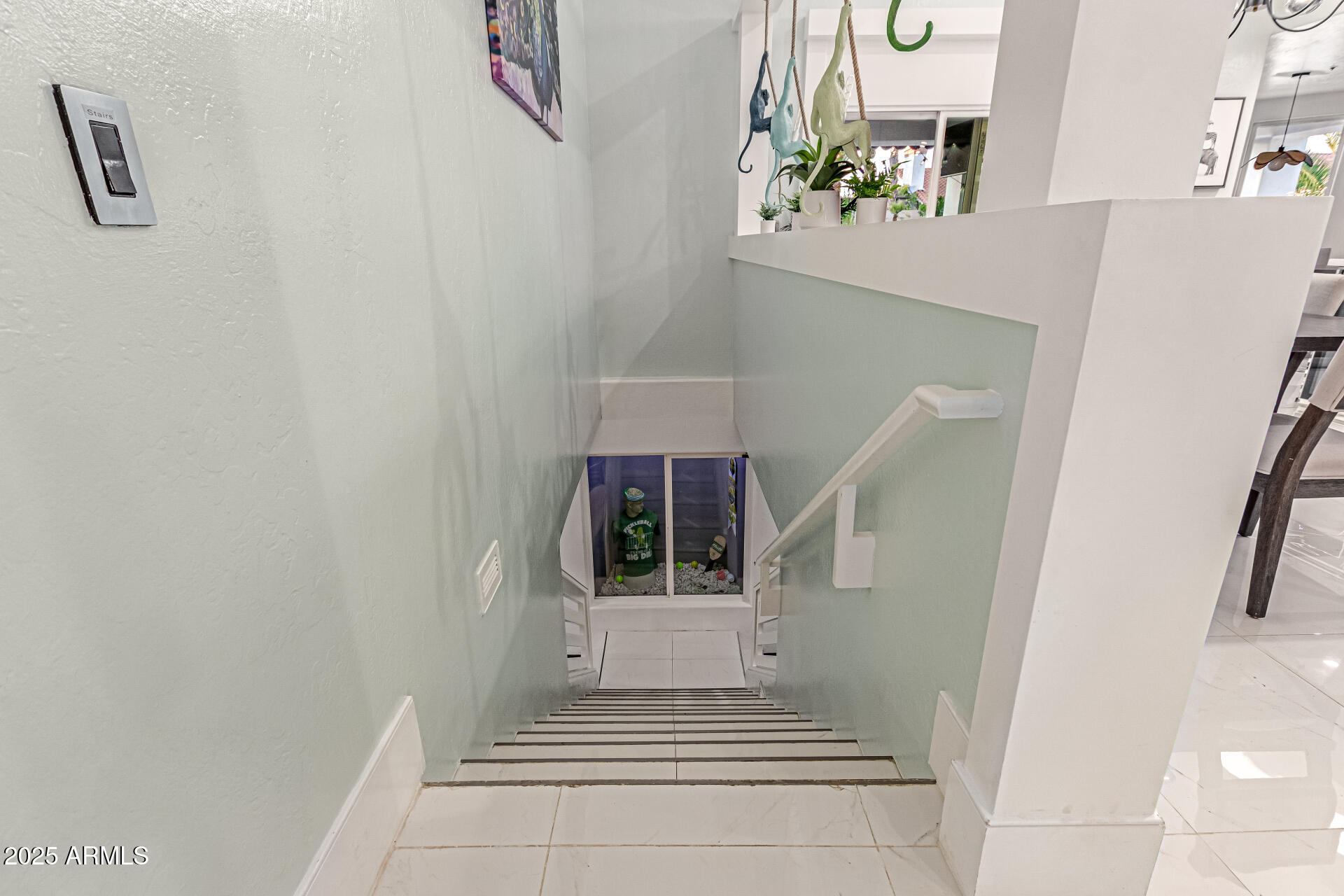 12528 North 78th Street Scottsdale, AZ 85260 - Photo 31 of 62 a view of front door of a house