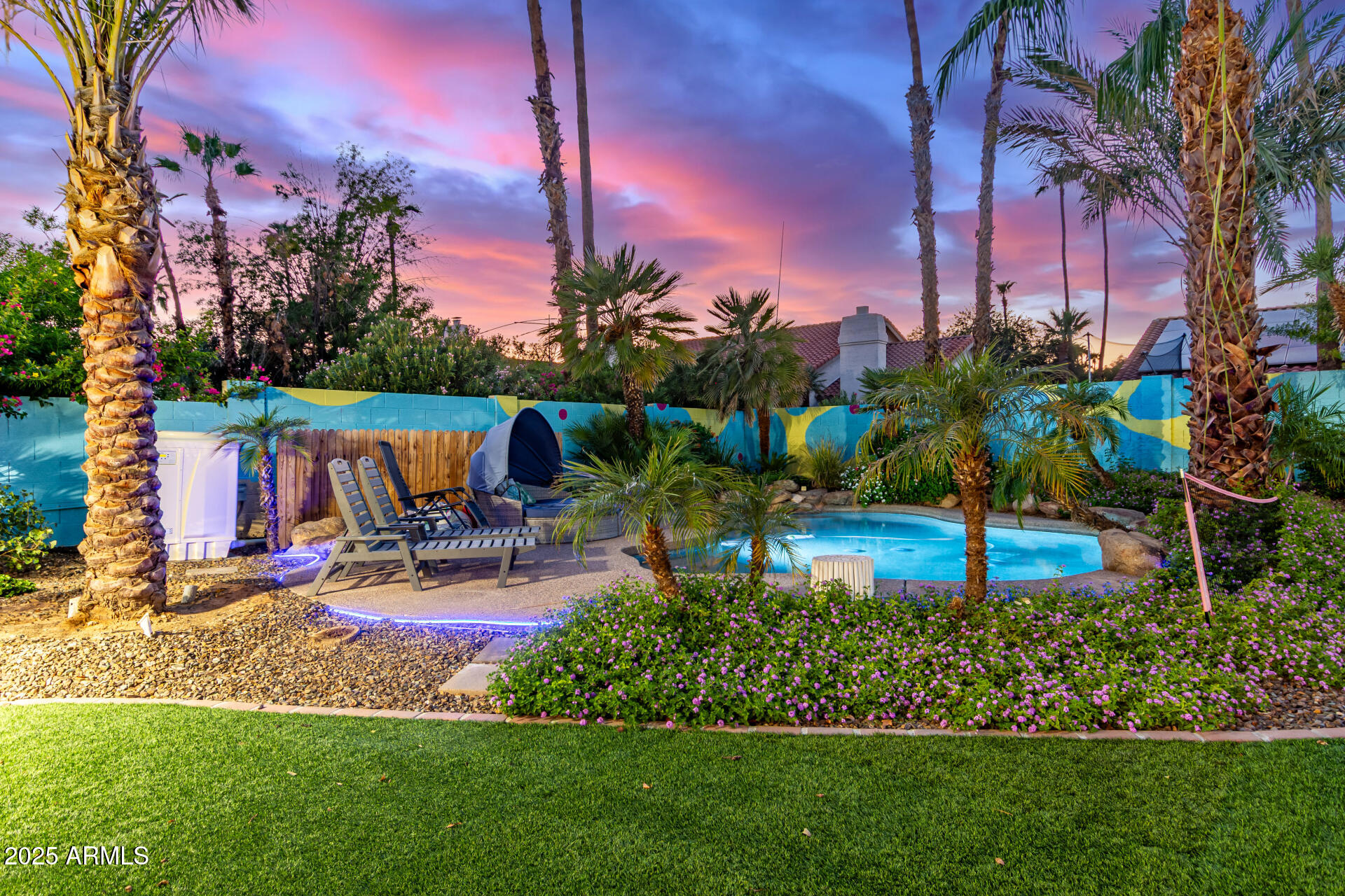 12528 North 78th Street Scottsdale, AZ 85260 - Photo 55 of 62 a view of a backyard with sitting area