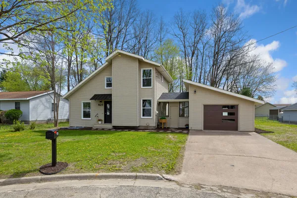 $355,000 | 925 Mill Street, Sparta, WI 54656