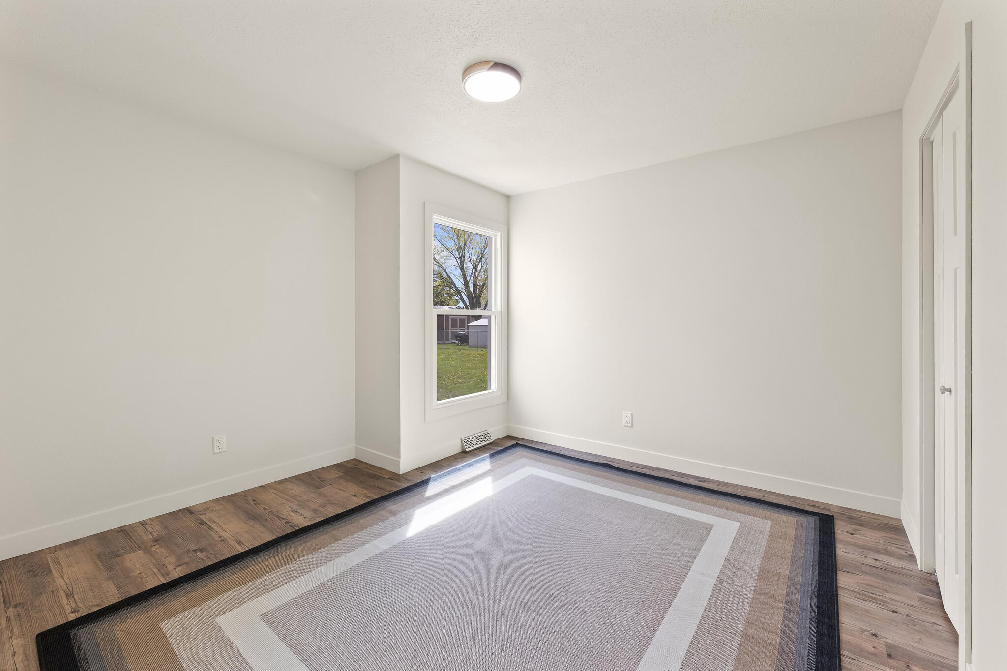 925 Mill Street Sparta, WI 54656 - Photo 20 of 46 21 PRIMARY BEDROOM
