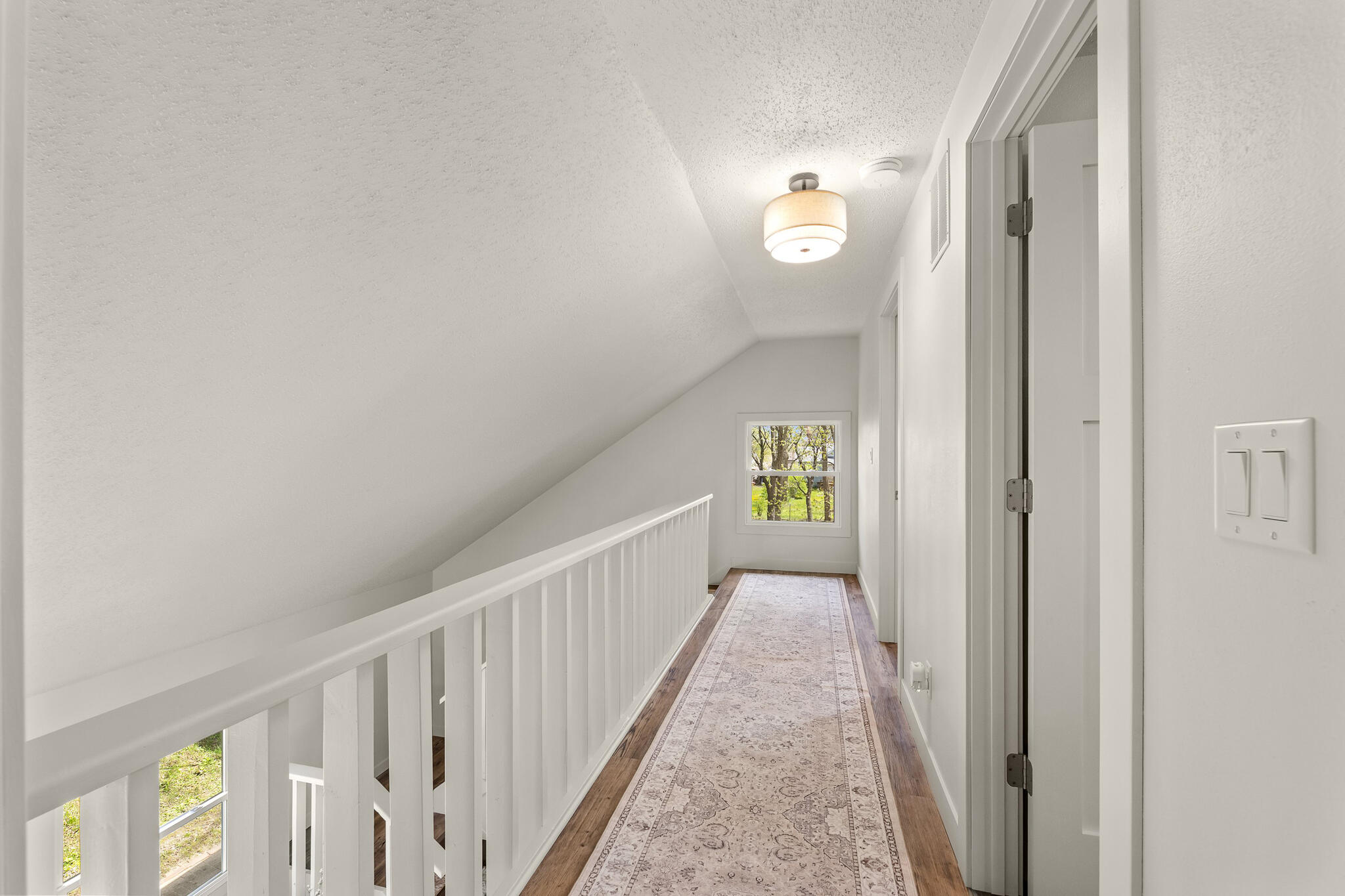 925 Mill Street Sparta, WI 54656 - Photo 26 of 46 27 UPPER HALLWAY