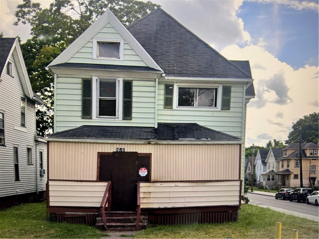 253 Driving Park Avenue Rochester, NY 14613 - Photo 1 of 1