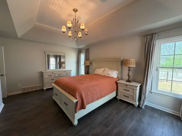 $2,000 | 1565 Dexter Run West, Memphis, TN 38016