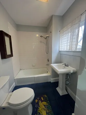 $4,150 | 41 Concord Avenue, Unit 2, Cambridge, MA 02138