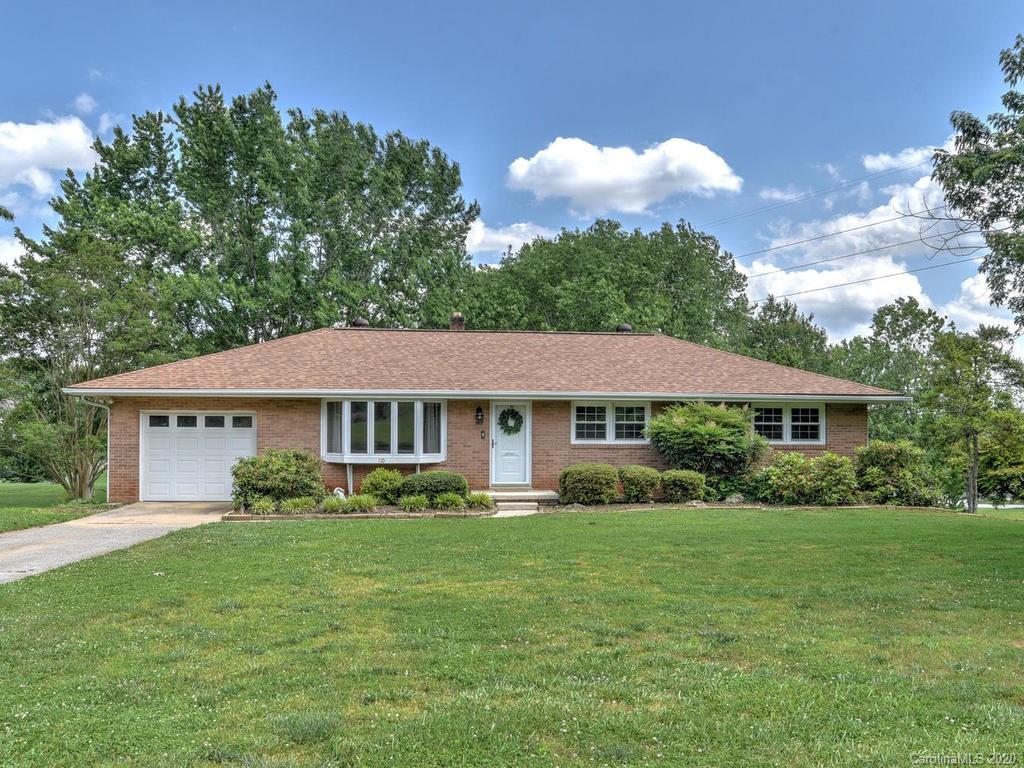 110 Christ School Road Arden, NC 28704 - Photo 2 of 45 Gallery Image 2