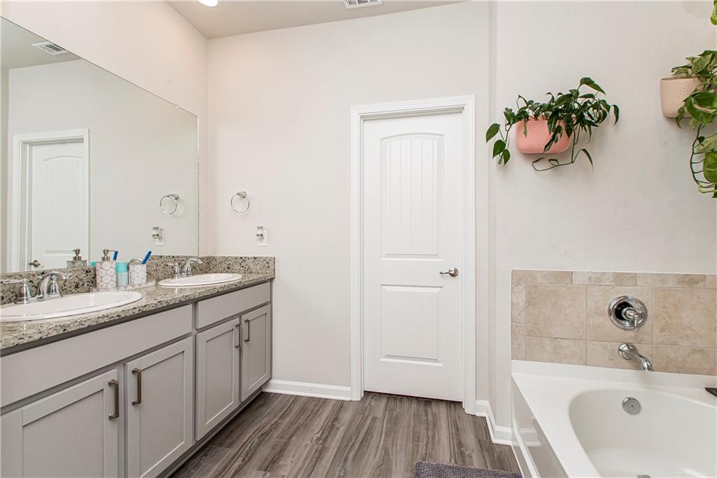 24213 Water Tupelo Road Ponchatoula, LA 70454 - Photo 10 of 40 Gallery Image 10