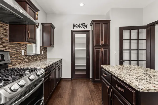 $849,900 | N88W18648 Duke Street, Menomonee Falls, WI 53051