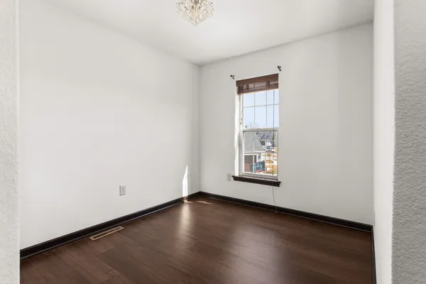$849,900 | N88W18648 Duke Street, Menomonee Falls, WI 53051