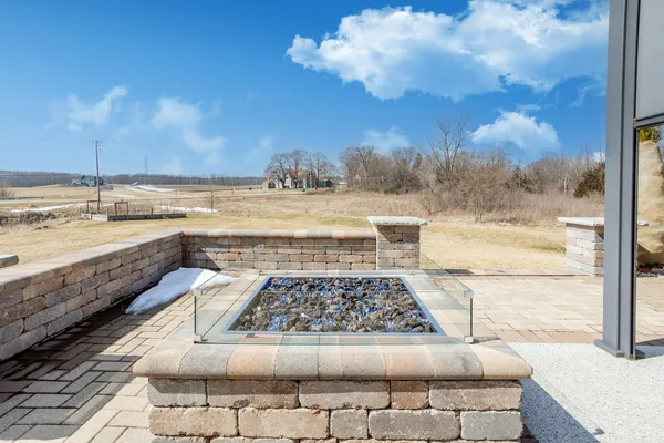 $849,900 | N88W18648 Duke Street, Menomonee Falls, WI 53051