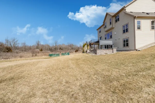 $849,900 | N88W18648 Duke Street, Menomonee Falls, WI 53051