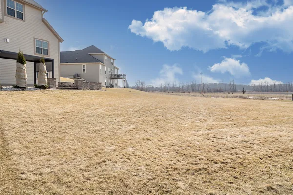 $849,900 | N88W18648 Duke Street, Menomonee Falls, WI 53051