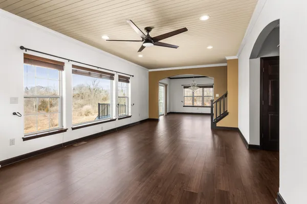 $849,900 | N88W18648 Duke Street, Menomonee Falls, WI 53051