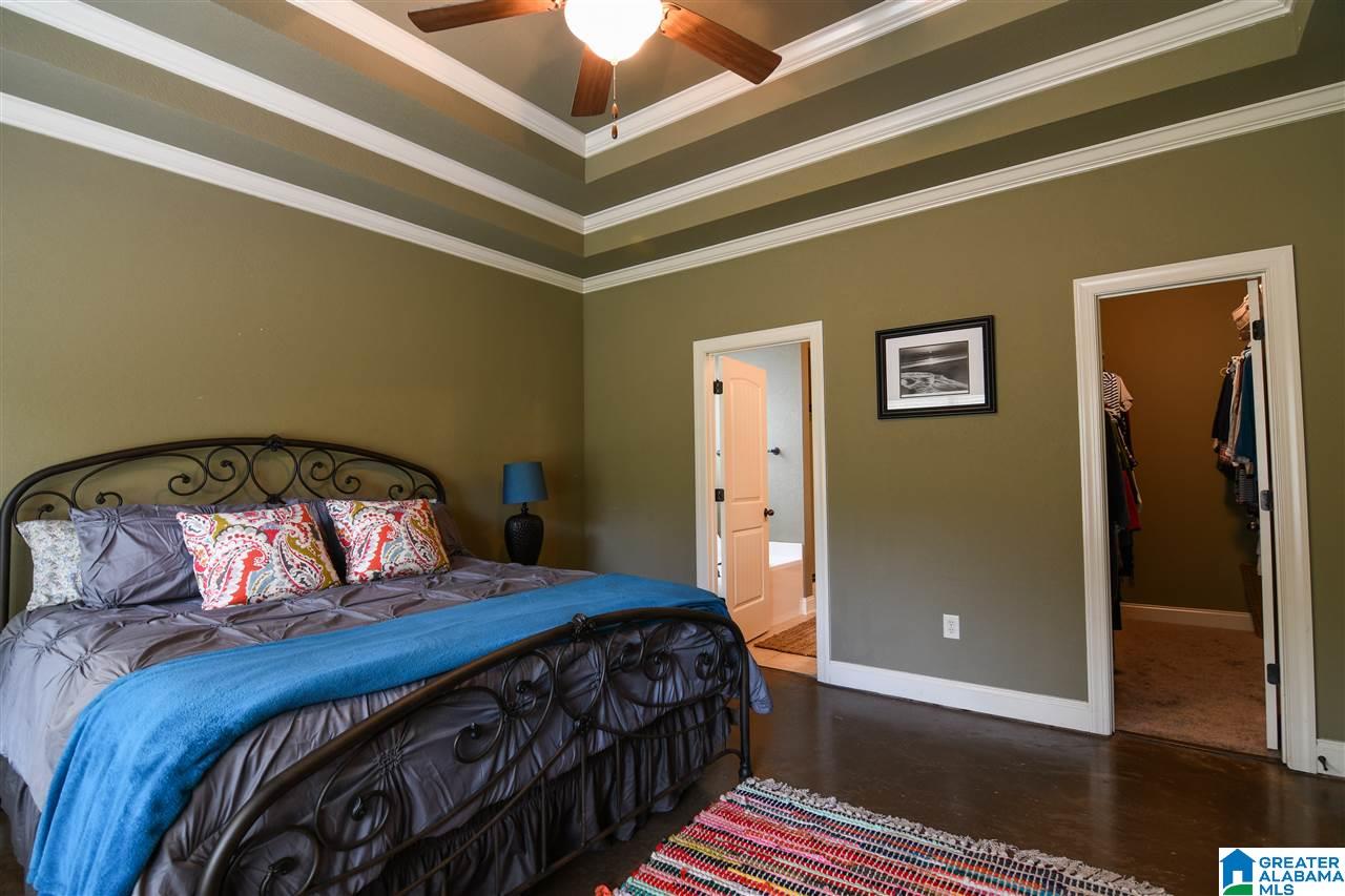223 Perthshire Way Pelham, AL 35124 - Photo 7 of 34