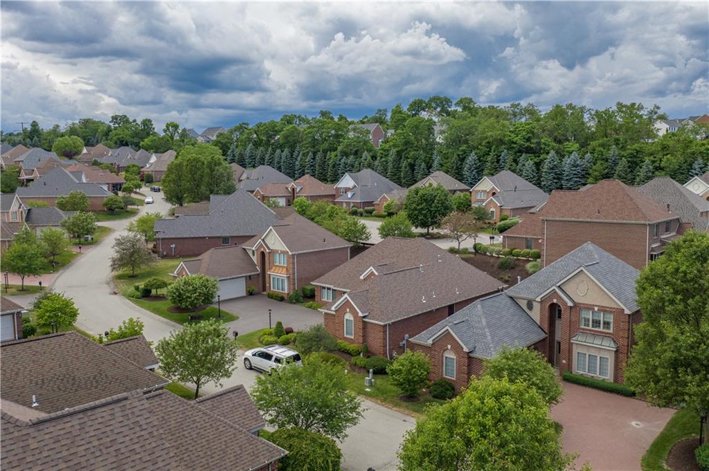 100 Prestonwood Lane Canonsburg, PA 15317 - Photo 28 of 33 an aerial view of multiple houses with yard