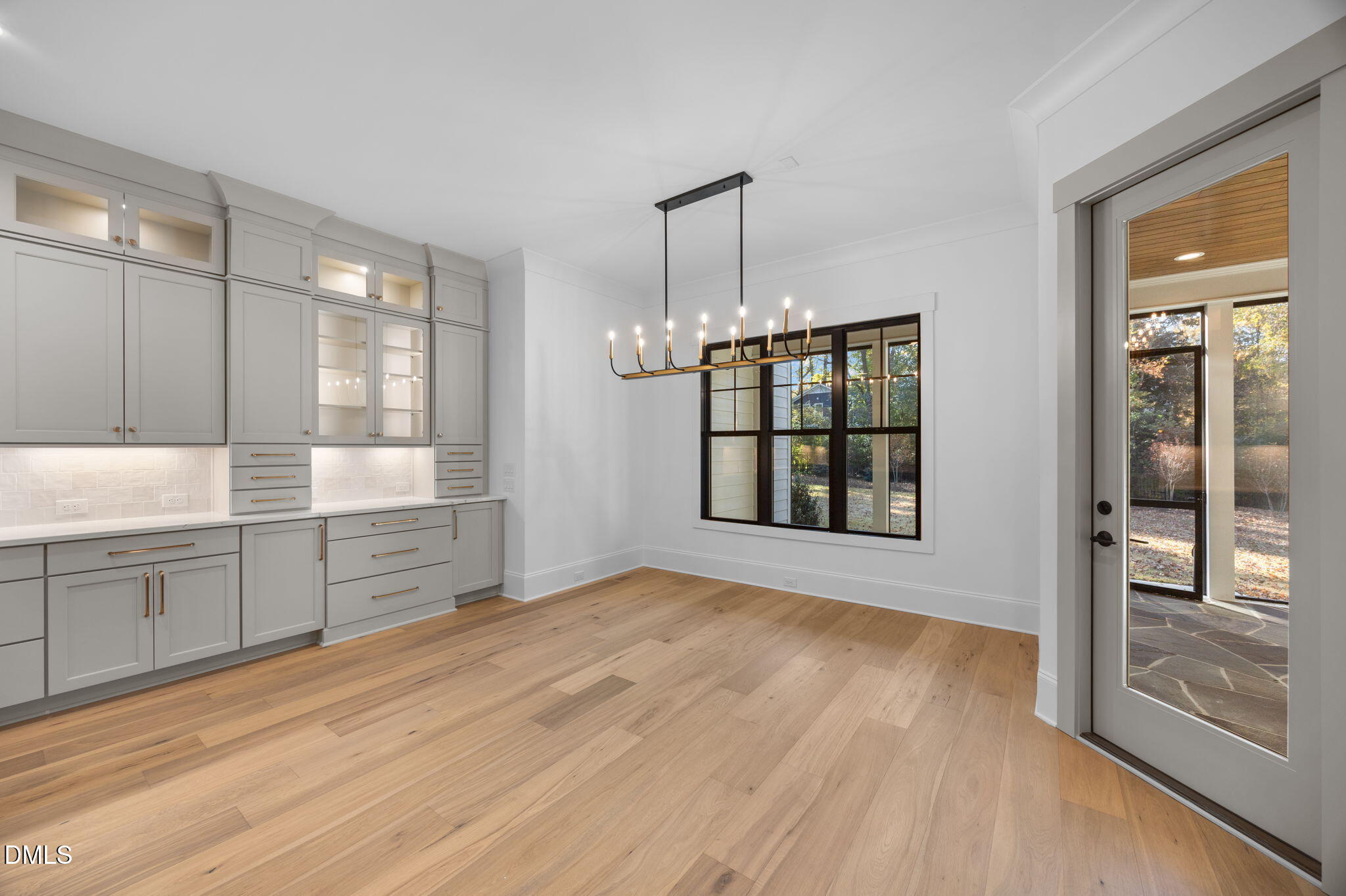 1318 Ivy Lane Raleigh, NC 27609 - Photo 14 of 46 39-web-or-mls-IMG_2038