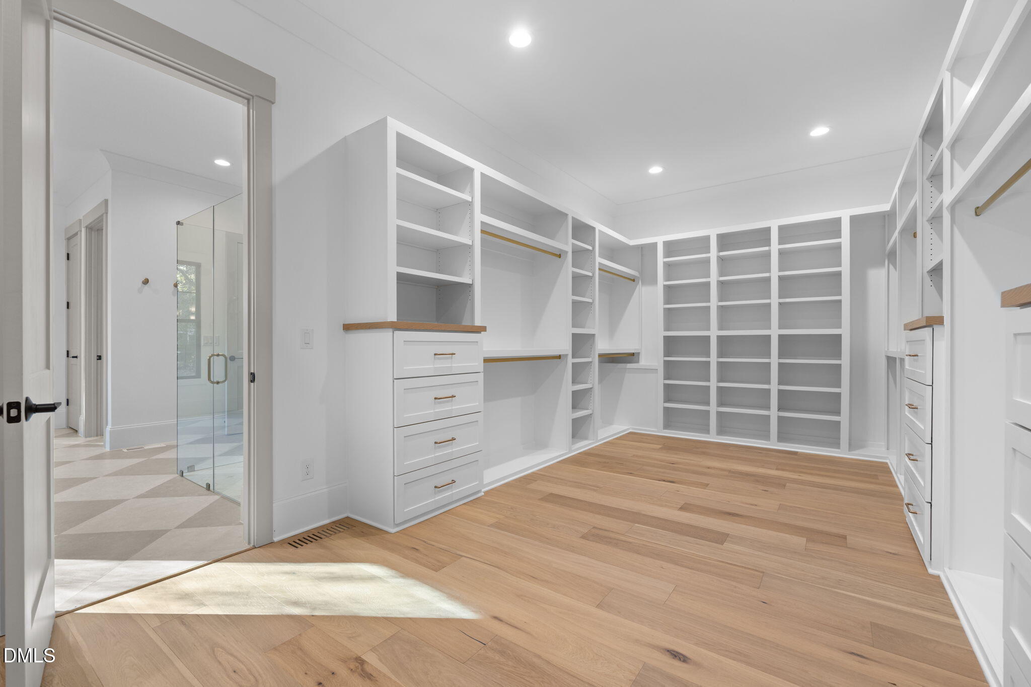 1318 Ivy Lane Raleigh, NC 27609 - Photo 25 of 46 46-web-or-mls-IMG_2062