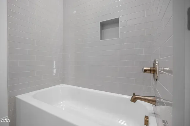 $2,000,000 | 1318 Ivy Lane, Raleigh, NC 27609