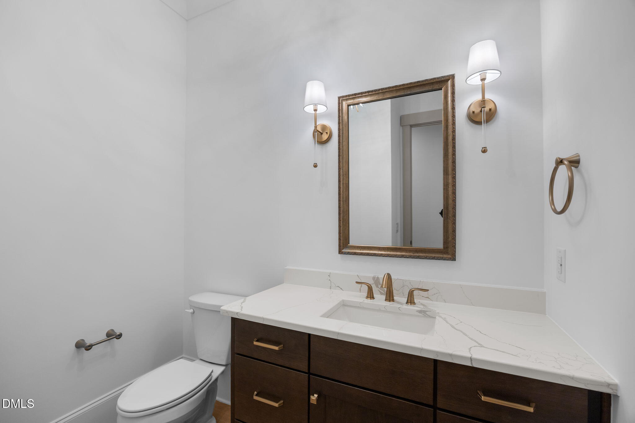 1318 Ivy Lane Raleigh, NC 27609 - Photo 34 of 46 41-web-or-mls-IMG_2044