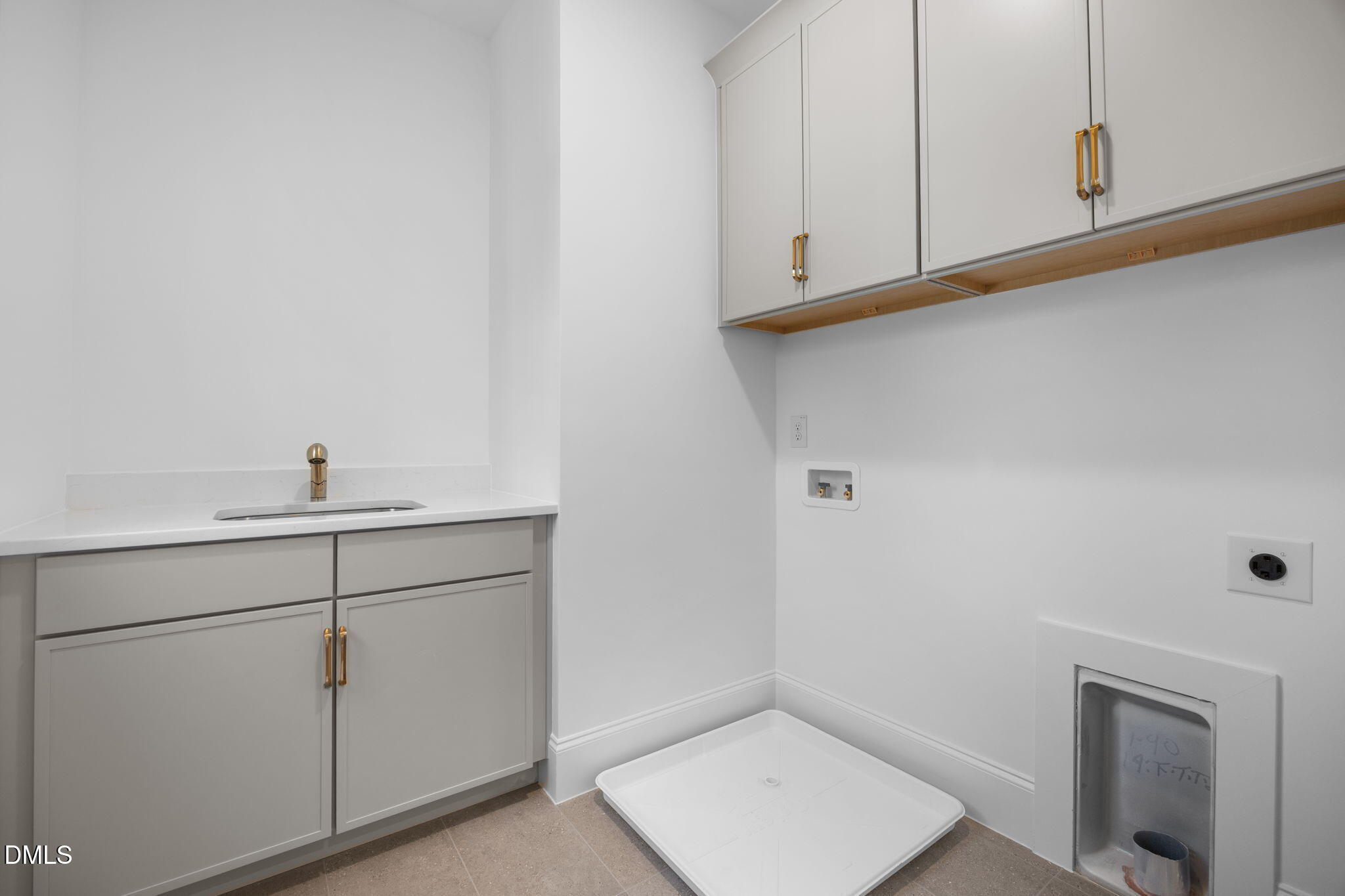 1318 Ivy Lane Raleigh, NC 27609 - Photo 37 of 46 56-web-or-mls-IMG_2092