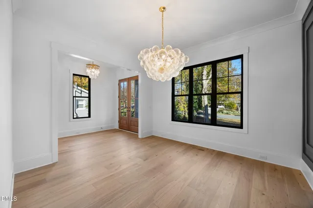 $2,000,000 | 1318 Ivy Lane, Raleigh, NC 27609