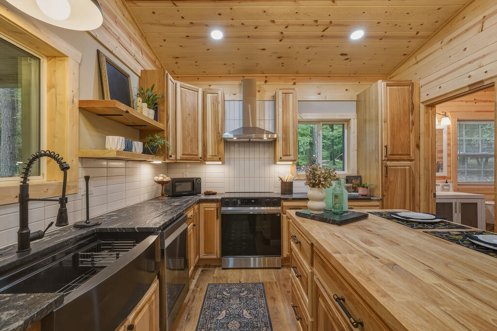 331 Rocky Hollow Road Ellijay, GA 30536 - Photo 33 of 70 Gallery Image 33