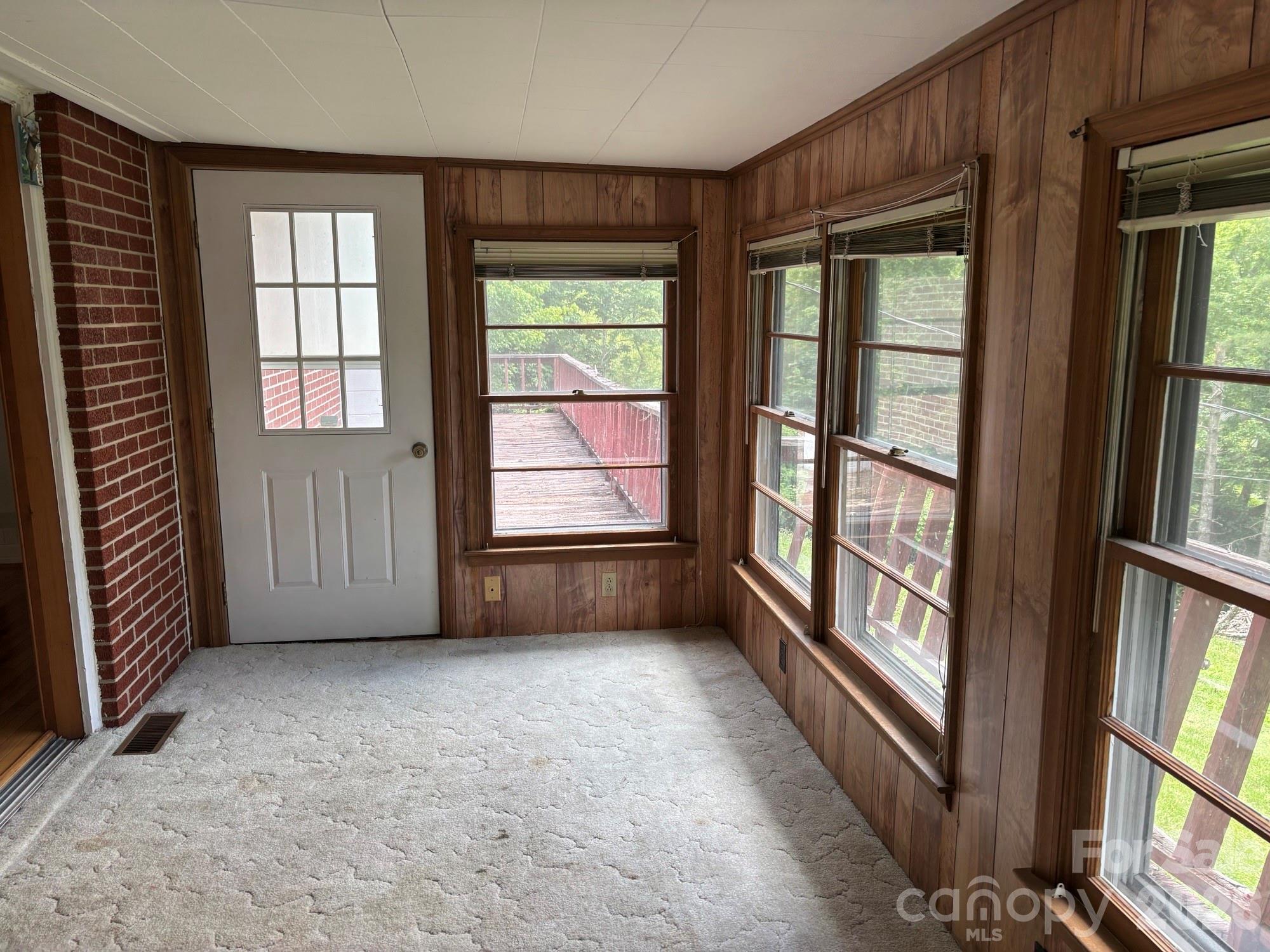 86 Jack Sullins Road Spruce Pine, NC 28777 - Photo 12 of 48