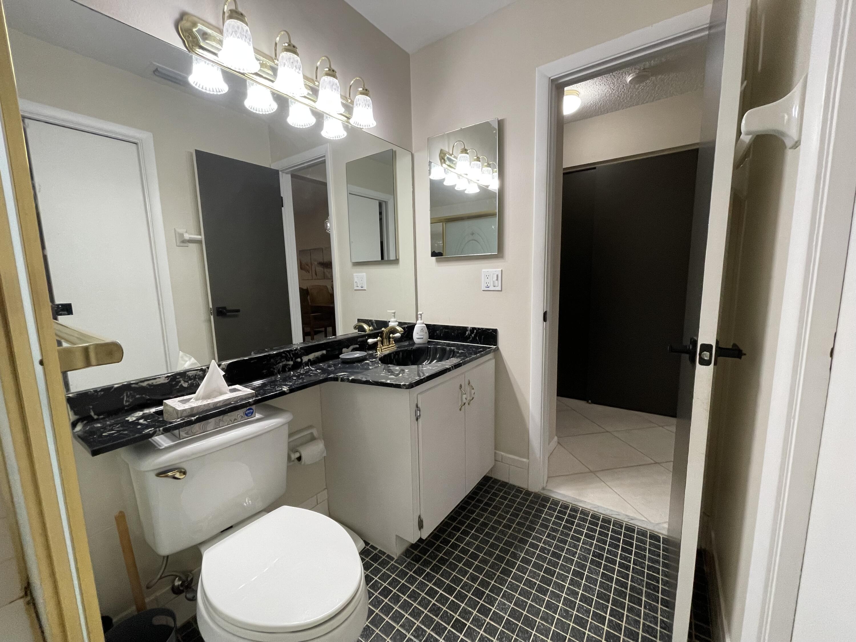 354 Southwest 28th Avenue Delray Beach, FL 33445 - Photo 24 of 54 IMG_0825