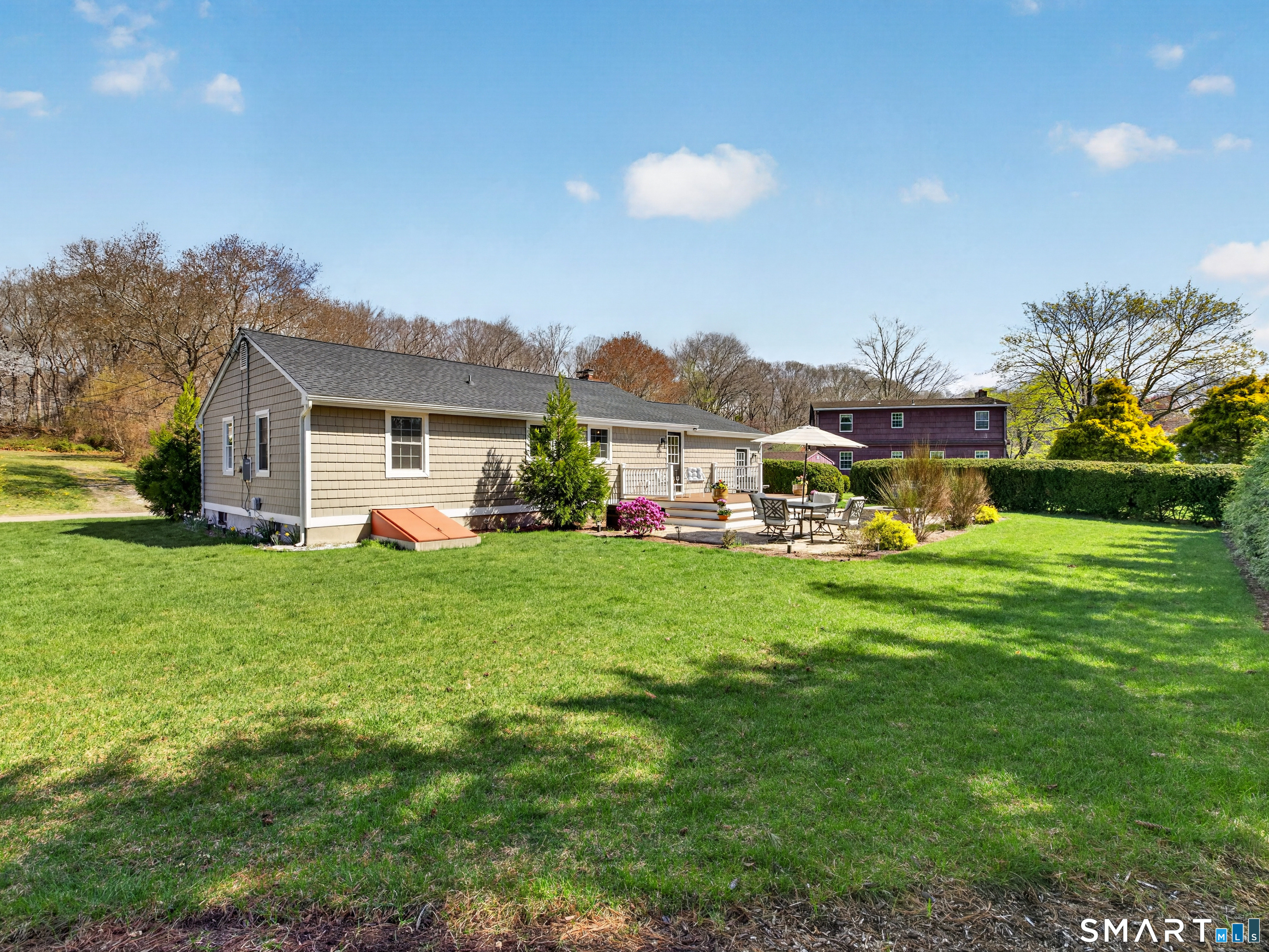 41 Sunnybrook Lane Clinton, CT 06413 - Photo 26 of 37