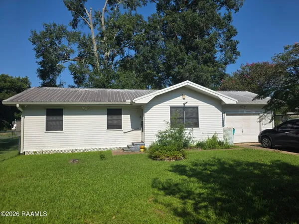 $95,000 | 310 Landry Street, Sunset, LA 70584