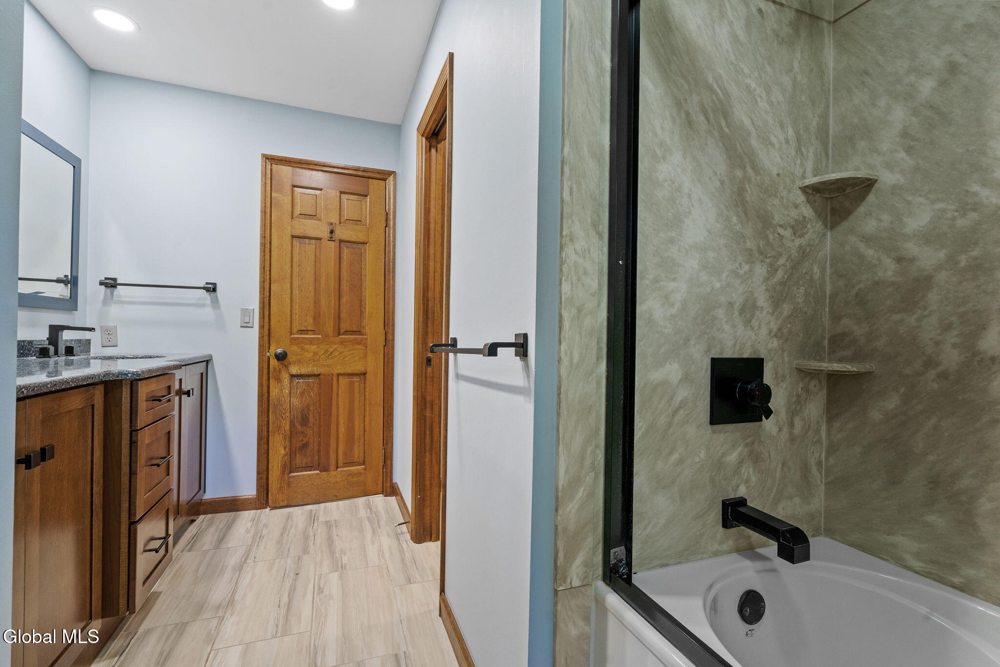 99 Boyack Road Clifton Park, NY 12065 - Photo 37 of 66 IMG_1603