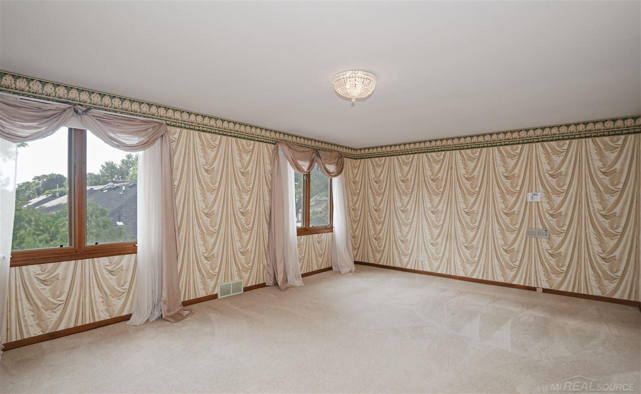 987 Lake Shore Road Grosse Pointe Shores, MI 48236 - Photo 29 of 54
