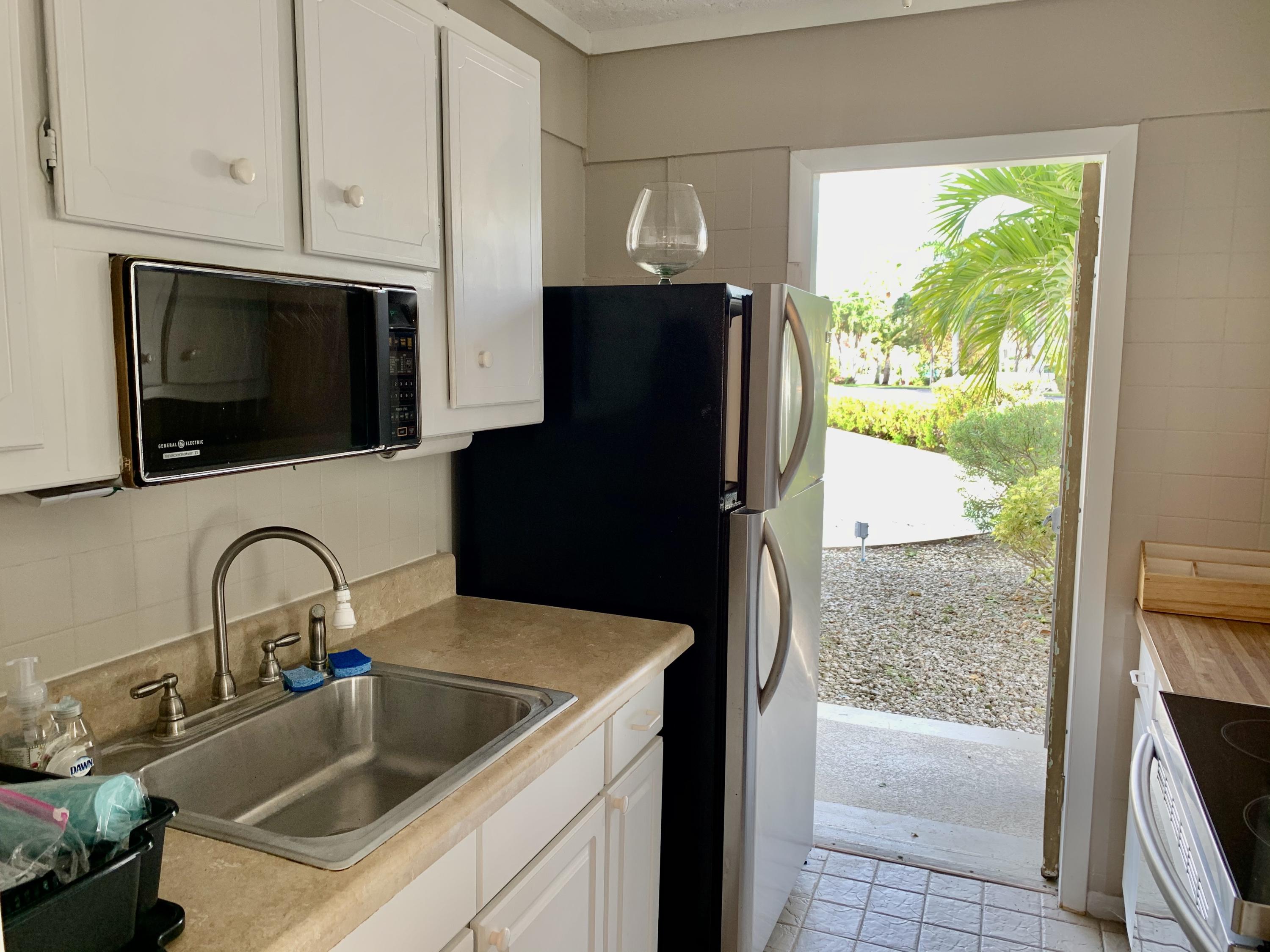 3600 North Ocean Drive, Unit 110 Riviera Beach, FL 33404 - Photo 14 of 51 Kitchen