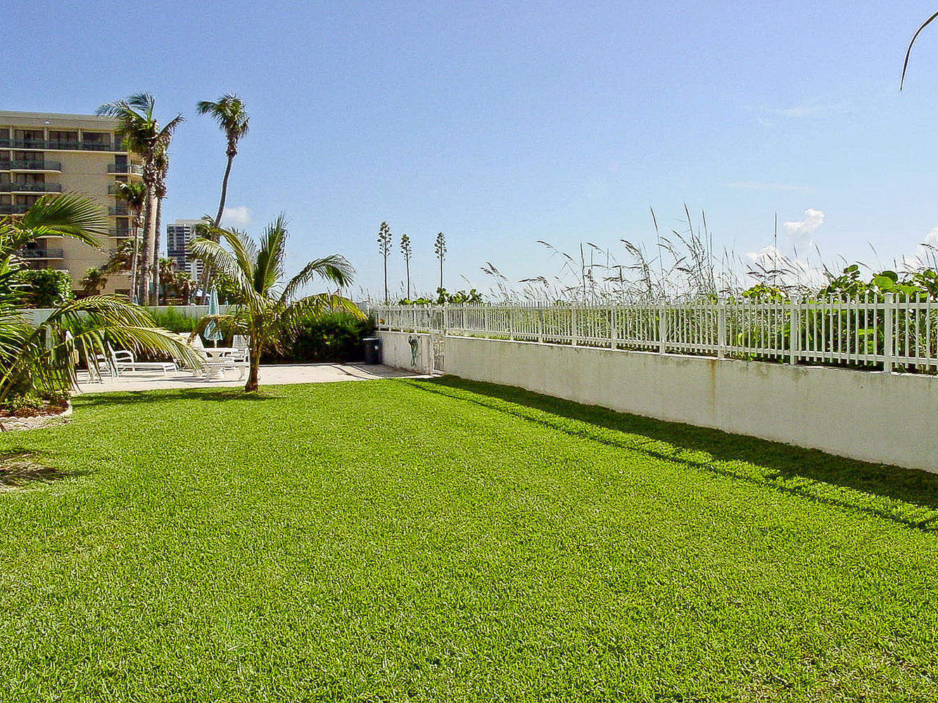 3600 North Ocean Drive, Unit 110 Riviera Beach, FL 33404 - Photo 41 of 51 GROUNDS