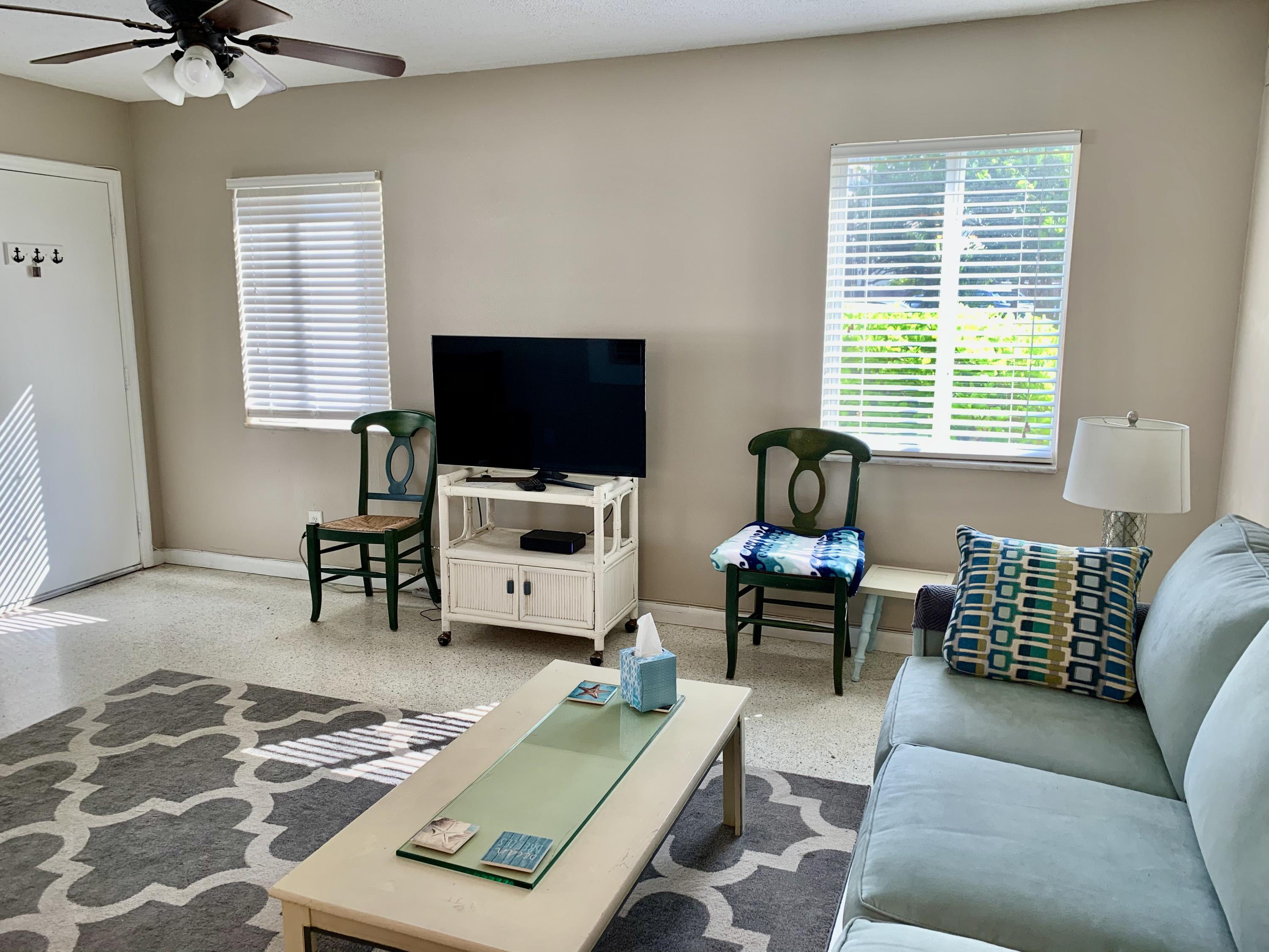 3600 North Ocean Drive, Unit 110 Riviera Beach, FL 33404 - Photo 9 of 51 Living Room