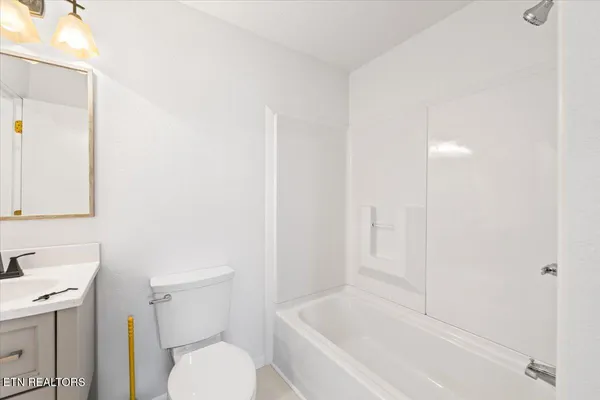 $265,000 | 1171 5th Street, Jellico, TN 37762