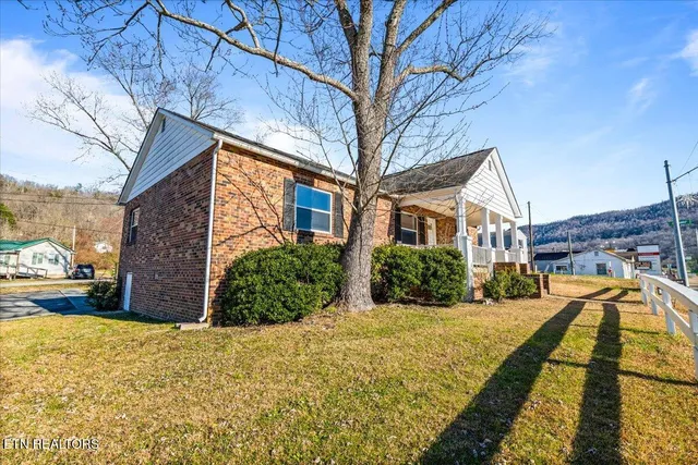$265,000 | 1171 5th Street, Jellico, TN 37762