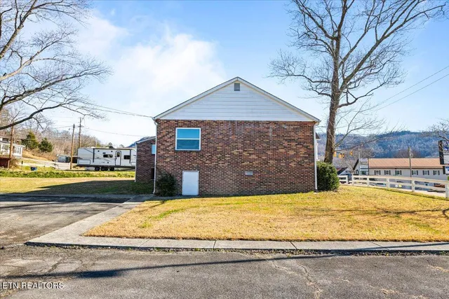 $265,000 | 1171 5th Street, Jellico, TN 37762
