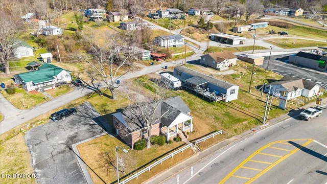 $265,000 | 1171 5th Street, Jellico, TN 37762