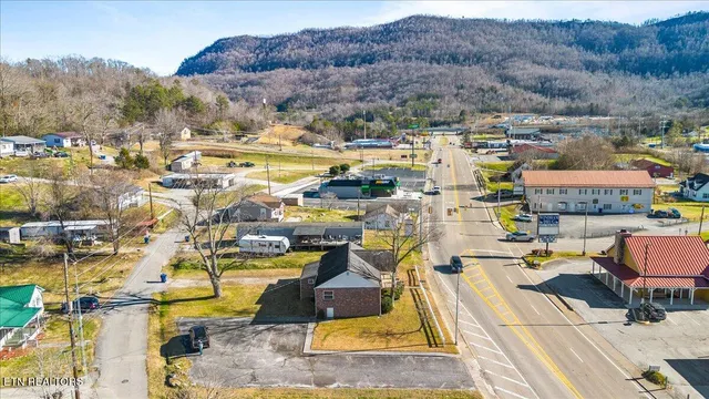$265,000 | 1171 5th Street, Jellico, TN 37762