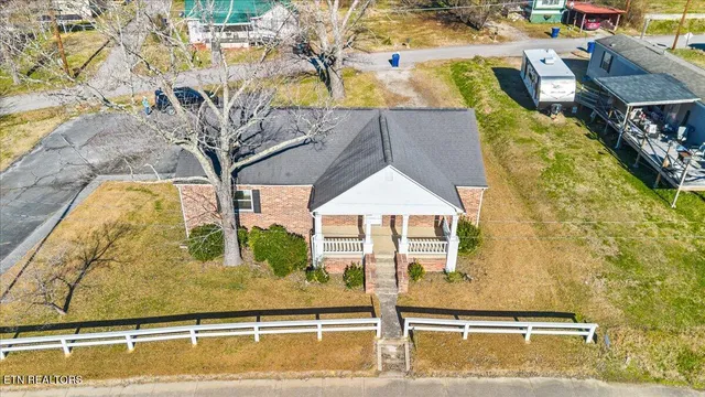 $265,000 | 1171 5th Street, Jellico, TN 37762