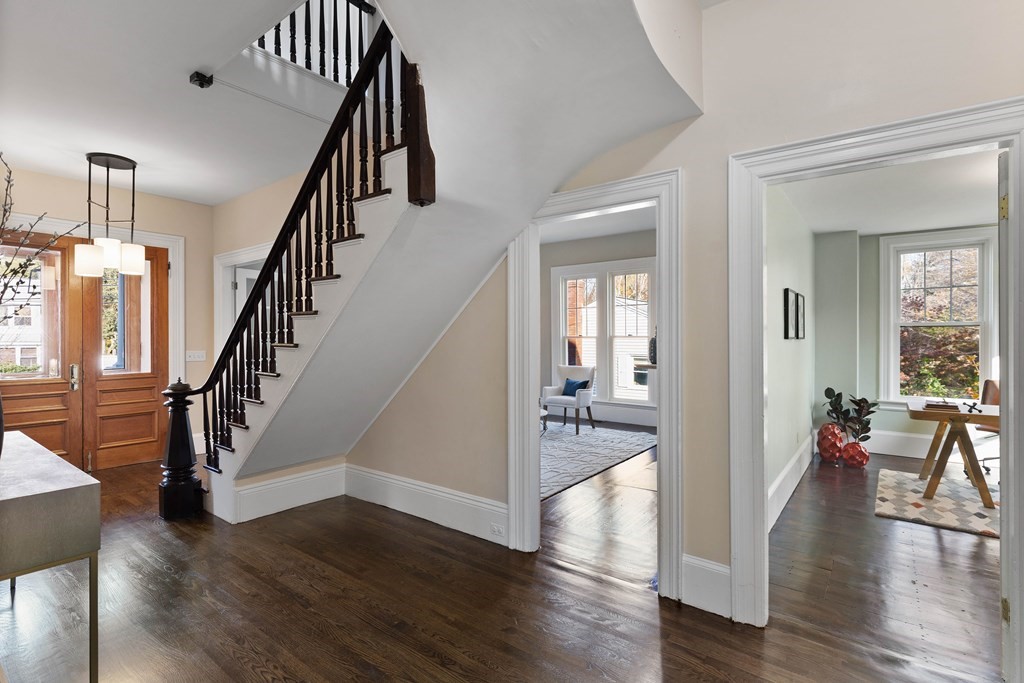 90 Maple Place Dedham, MA 02026 - Photo 11 of 42